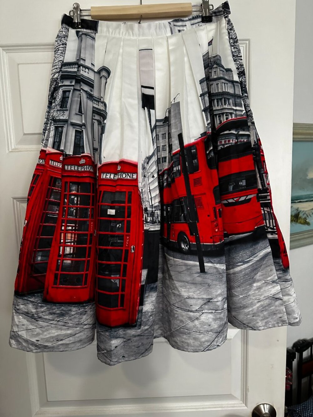 Chicwish London Bus skirt NWT XL - Picture 2 of 7